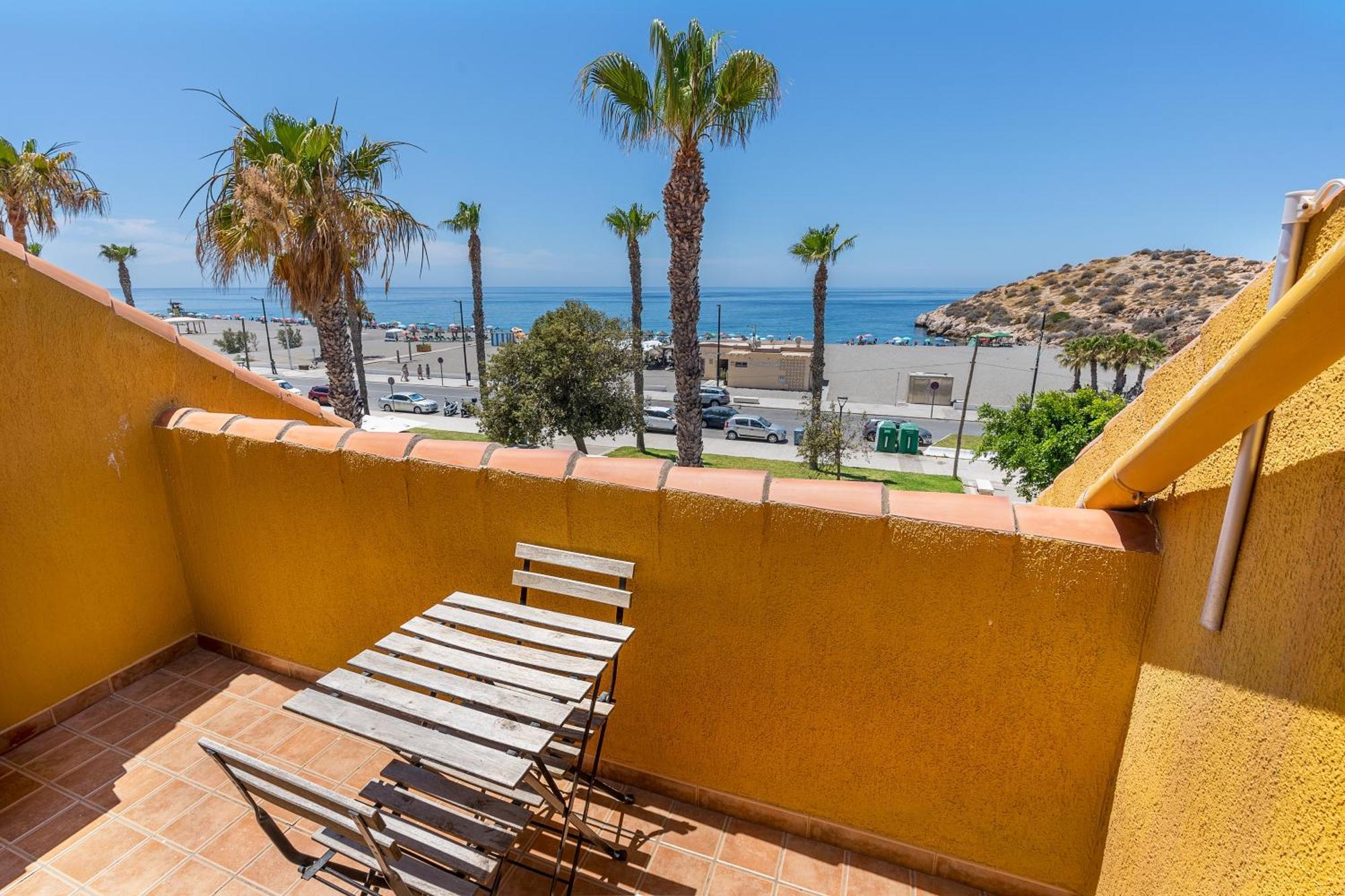 The Beach House at Playa Salobreña Exterior foto